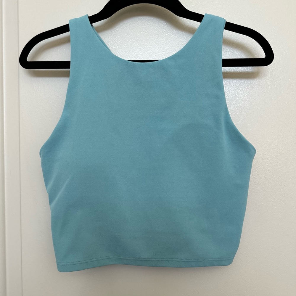 Athleta Conscious Crop Cornflower Tea Blue